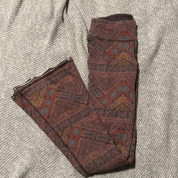 Flare pant - Picture 3 of 4